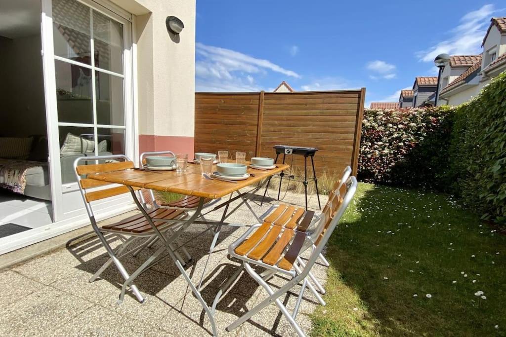 Maison 4 Personnes Avec Jardin Et Parking Ле-Кротуа Екстер'єр фото